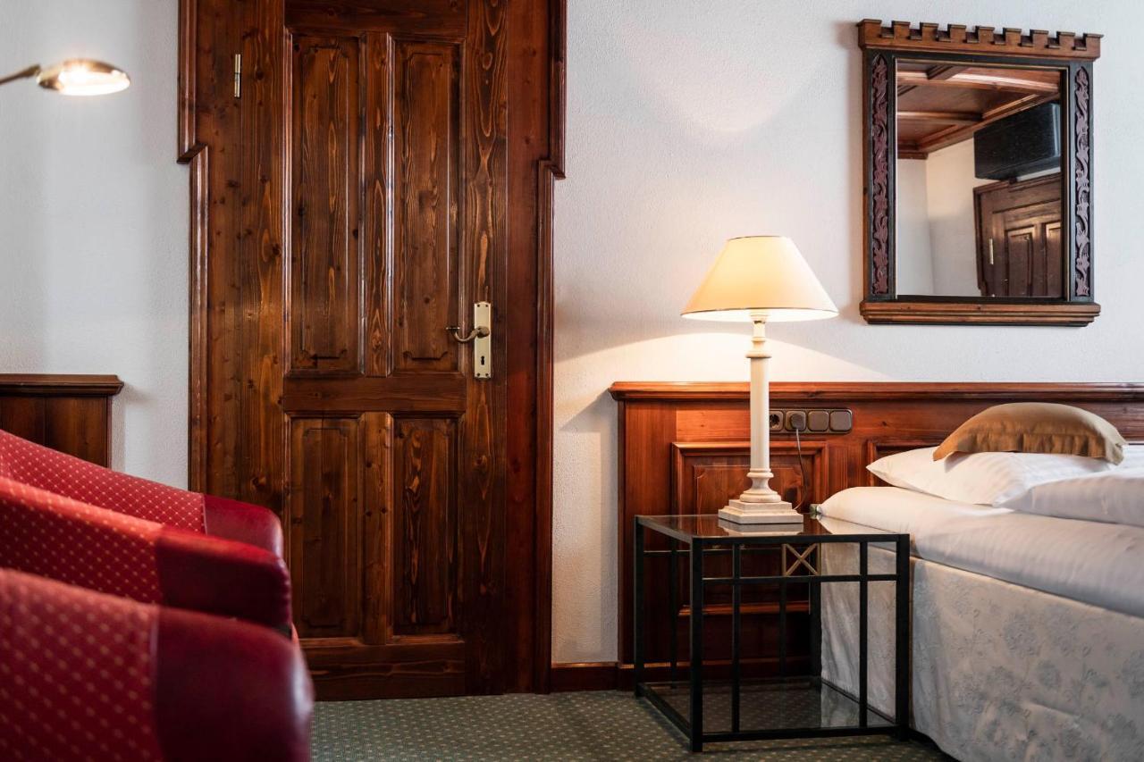 Romantik Hotel Zur Schwane フォルカッハ エクステリア 写真