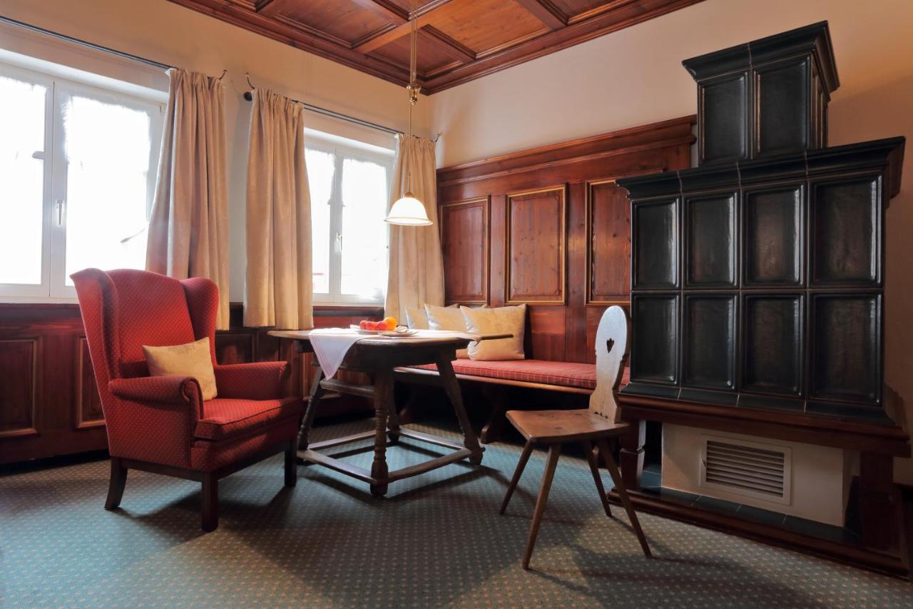 Romantik Hotel Zur Schwane フォルカッハ エクステリア 写真